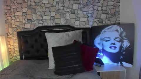 Snapshot of scarlat_diamond chatting on October 12, 2025, 7:46 pm Scarlat Diamond online show from October 12, 2025, 7:46 pm