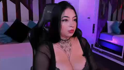 scarlet_ceretti1 online show from March 17, 2026, 10:35 pm