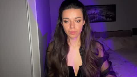 Sophie online show from July 15, 2026, 7:24 am