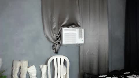 Snapshot of scarlet_enchantressxxx chatting on October 13, 2025, 5:35 pm scarlet_enchantressxxx online show from October 13, 2025, 5:35 pm