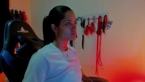 Snapshot of scarlet_kennedy98 chatting on October 29, 2025, 10:00 pm scarlet taylor kennedy online show from October 29, 2025, 10:00 pm