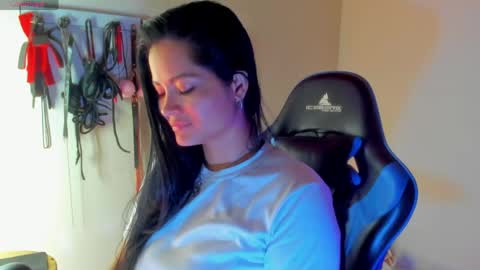 scarlet taylor kennedy online show from May 15, 2026, 9:22 pm