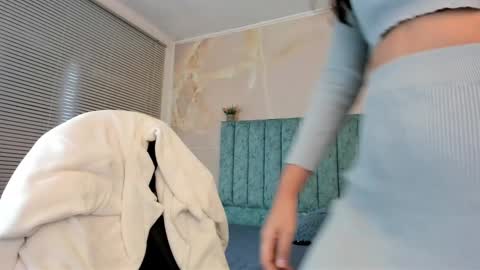 Snapshot of scarlet_rose__ chatting on March 3, 2025, 11:44 am Scarlet online show from March 3, 2025, 11:44 am