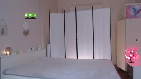 scarlet_sweety online show from June 4, 2026, 4:57 pm