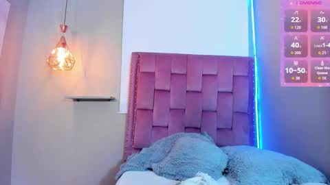 scarlet_vixen_ online show from March 14, 2026, 12:32 pm