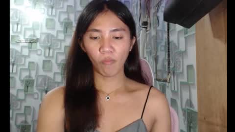 scarlet_xx69 online show from October 13, 2025, 6:41 pm