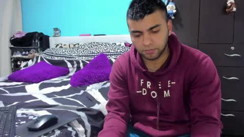 ScarletandRyan28 online show from March 20, 2026, 9:58 am