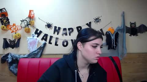 Snapshot of scarletcargo chatting on November 6, 2025, 6:09 pm ScarletCargo online show from November 6, 2025, 6:09 pm