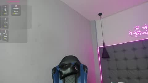 scarlet online show from April 17, 2026, 3:42 am