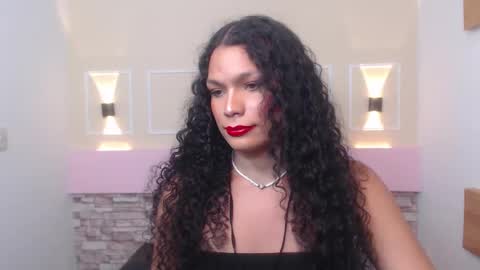 Snapshot of scarletdream4 chatting on March 10, 2025, 11:16 pm Scarlet Dream online show from March 10, 2025, 11:16 pm