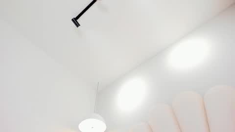 Scarleth online show from February 25, 2026, 1:43 pm