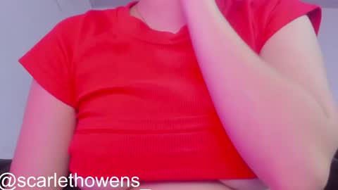 Snapshot of scarleth_owens1 chatting on May 13, 2026, 5:16 am online show from May 13, 2026, 5:16 am