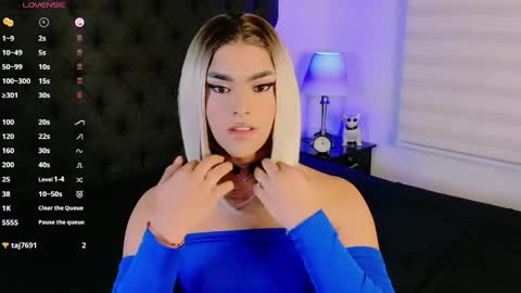 scarleth_sweety online show from April 24, 2026, 3:31 am
