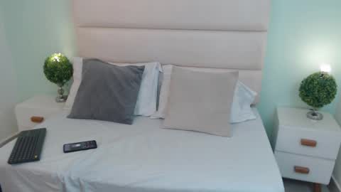 scarlet  online show from March 12, 2026, 11:27 am