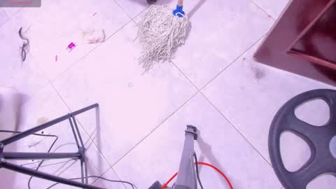 Snapshot of scarletliz chatting on February 18, 2025, 6:15 pm Scarletliz online show from February 18, 2025, 6:15 pm