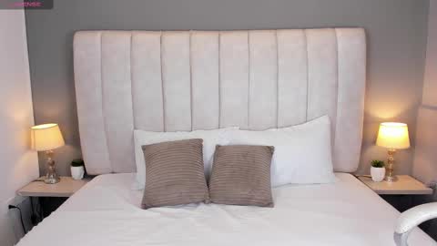 Scarlet online show from September 13, 2025, 5:07 am