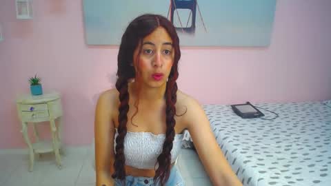 Snapshot of scarlett_clyde chatting on February 28, 2026, 12:28 pm Scarlett online show from February 28, 2026, 12:28 pm