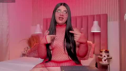 Scarlett  online show from July 3, 2026, 11:27 am