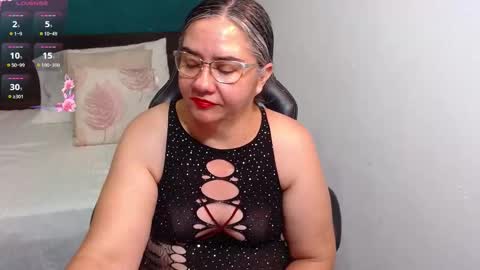 Snapshot of scarlett_duboi1 chatting on October 23, 2025, 1:49 am Scarlett online show from October 23, 2025, 1:49 am