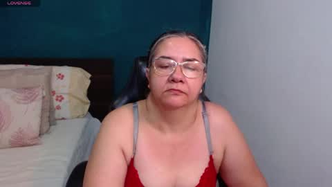 Scarlett  online show from May 17, 2026, 2:31 am