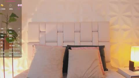 Snapshot of scarlettadams__ chatting on February 19, 2026, 12:23 pm online show from February 19, 2026, 12:23 pm