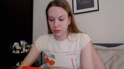 Snapshot of scarlettford chatting on February 8, 2026, 3:48 pm Scarlett online show from February 8, 2026, 3:48 pm