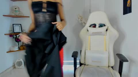 Scarlett online show from January 2, 2025, 10:11 pm