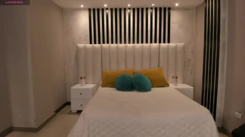 Snapshot of scarlettrosex1 chatting on March 28, 2026, 11:21 am Scarlett Rose online show from March 28, 2026, 11:21 am