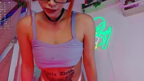 Snapshot of scarlettrusso1 chatting on October 25, 2025, 12:13 pm Scarlett online show from October 25, 2025, 12:13 pm