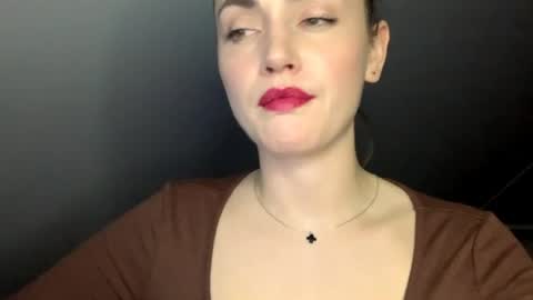 ScarlettxBlonde online show from May 5, 2026, 9:23 pm
