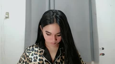 scarletvamp online show from February 4, 2025, 3:26 pm