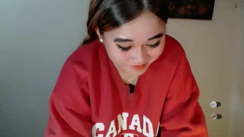 scarletvamp online show from January 16, 2026, 2:21 pm