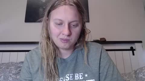 Snapshot of scartit chatting on July 6, 2026, 11:07 pm ScarTit Bernhard online show from July 6, 2026, 11:07 pm
