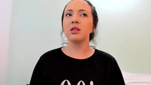 SCARLET online show from April 10, 2026, 10:42 am