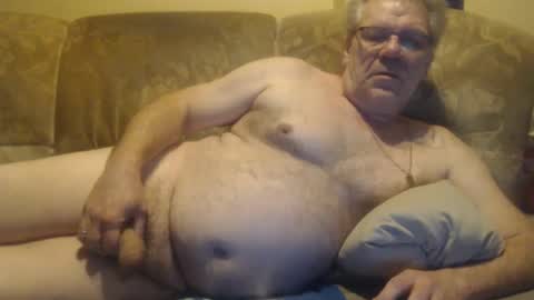 schnapper11 online show from January 2, 2025, 10:22 pm