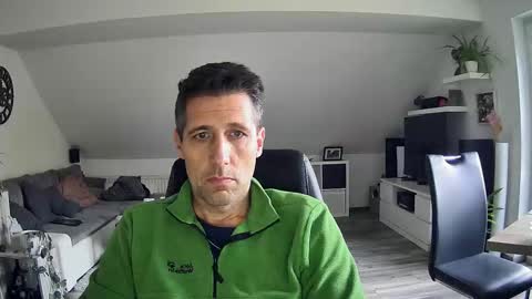 Snapshot of schnuckigeil chatting on November 11, 2025, 12:49 pm Dildomen online show from November 11, 2025, 12:49 pm