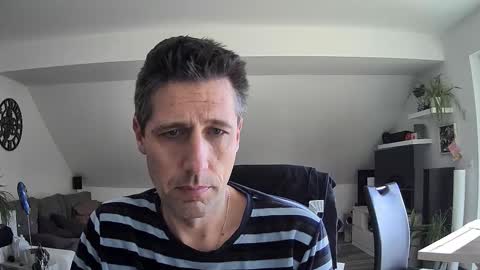 Dildomen online show from February 25, 2026, 12:15 pm