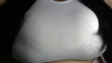 Snapshot of schoco_milf chatting on October 24, 2025, 12:01 pm mai latina online show from October 24, 2025, 12:01 pm