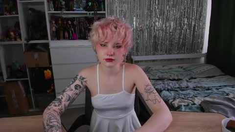 Rina online show from March 27, 2026, 8:26 am