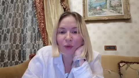 cindy desire online show from June 11, 2026, 7:01 pm
