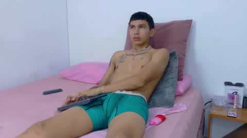 Snapshot of scook_gray chatting on June 16, 2026, 9:45 am scook_gray online show from June 16, 2026, 9:45 am