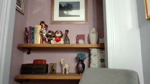 scorpiomtl online show from April 13, 2026, 6:57 pm