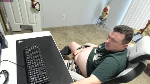 Snapshot of scott10000 chatting on December 28, 2024, 9:40 pm Scott online show from December 28, 2024, 9:40 pm