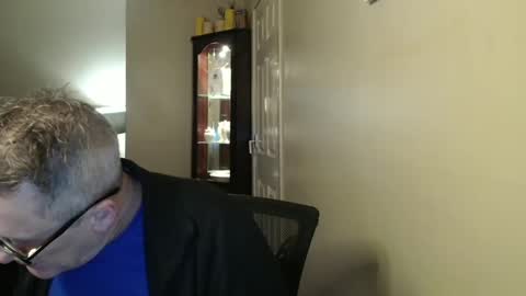 Snapshot of scottsman214 chatting on December 21, 2024, 6:34 pm James online show from December 21, 2024, 6:34 pm