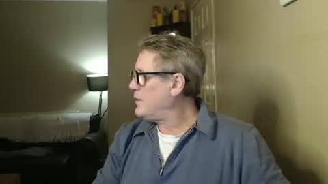 Snapshot of scottsman214 chatting on February 22, 2025, 7:03 pm James online show from February 22, 2025, 7:03 pm