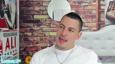 Snapshot of scotty_music chatting on September 8, 2025, 8:19 pm Ricardo online show from September 8, 2025, 8:19 pm