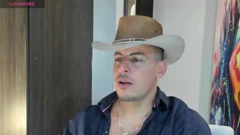 Snapshot of scotty_music chatting on November 1, 2025, 1:51 am Ricardo online show from November 1, 2025, 1:51 am