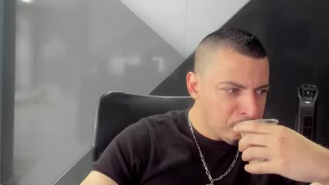 Ricardo online show from March 22, 2026, 12:41 pm