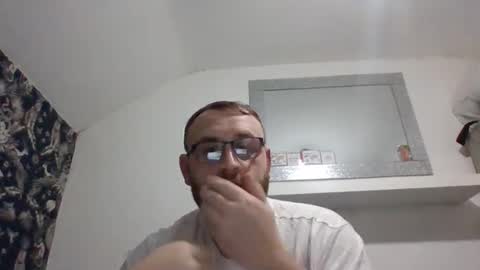 StraightScouse online show from March 2, 2026, 9:32 pm