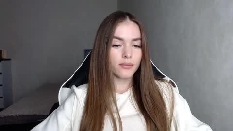 Snapshot of scratc_h chatting on October 5, 2025, 4:05 pm scratc_h online show from October 5, 2025, 4:05 pm